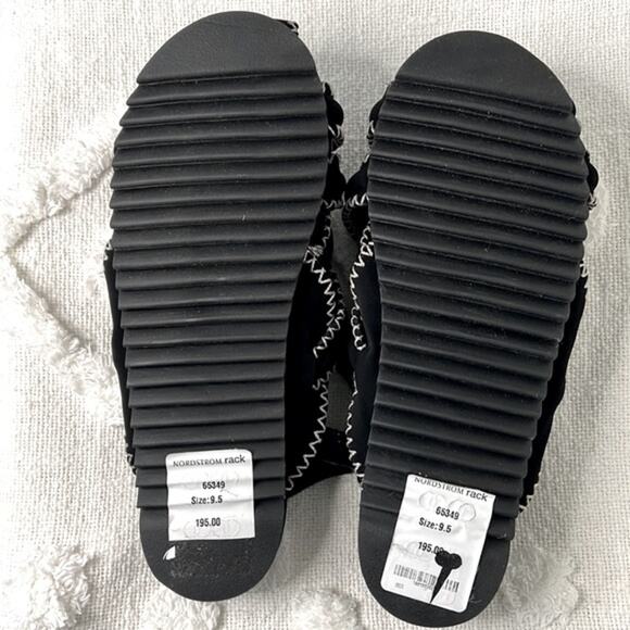 NWT! FARM Rio Black Zigzag Stitch Strappy Sandal Size 9.5 - Picture 8 of 9